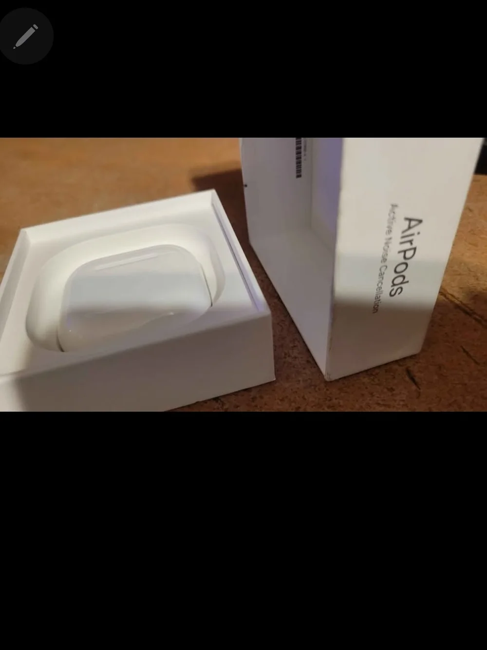Apple AirPods 4 Wireless Earbuds, Bluetooth Headphones, with Active Noise Cancel
